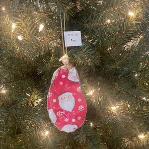 Oyster Shell Ornament 🦪 🎅🏻